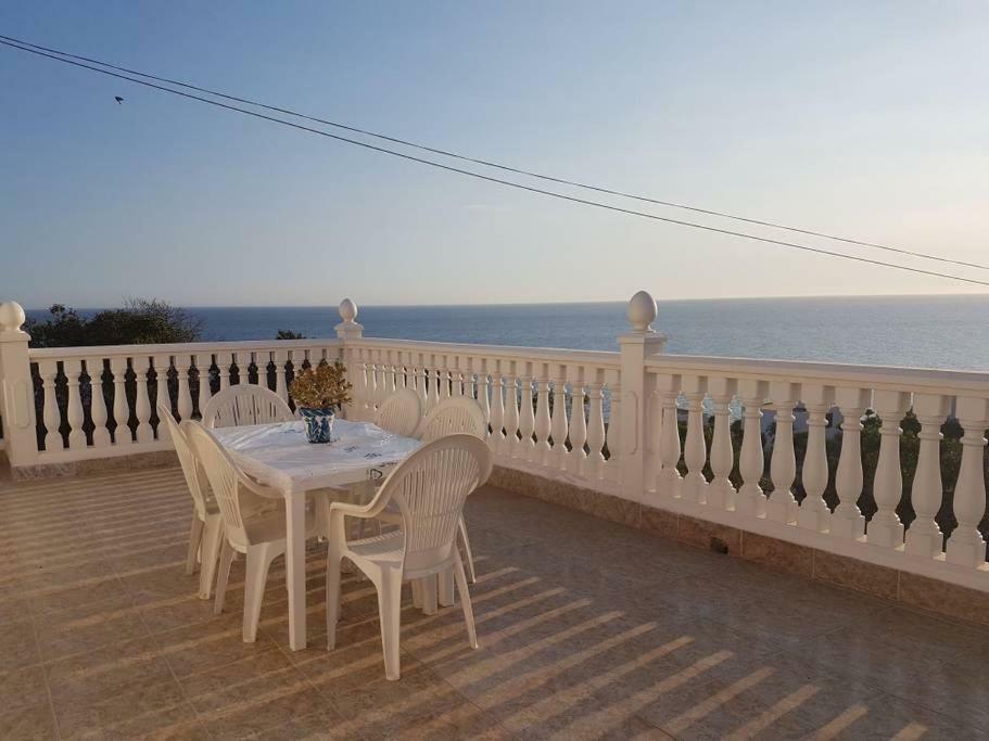 Willa Vistas Al Mar Adra Zewnętrze zdjęcie